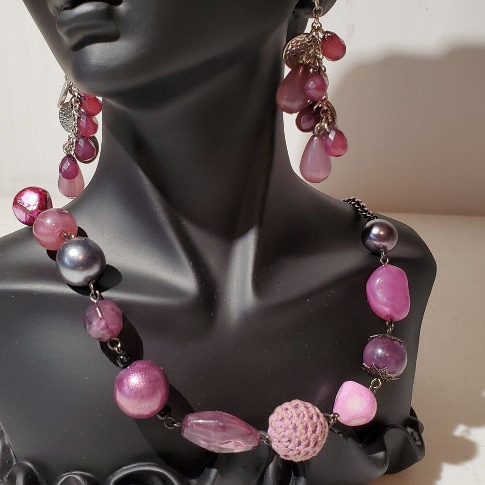 Unbranded Fuchsia Beaded Necklace Earring Costume Jewelry Set - Picture 4 of 11